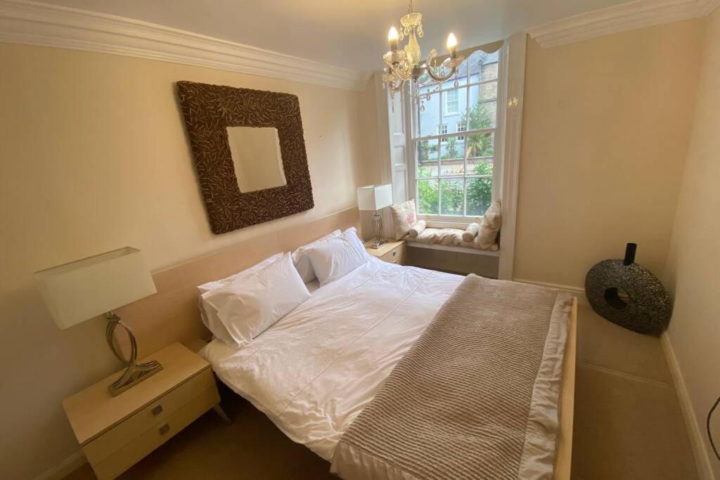 Central Spacious City Apartment Durham Extérieur photo